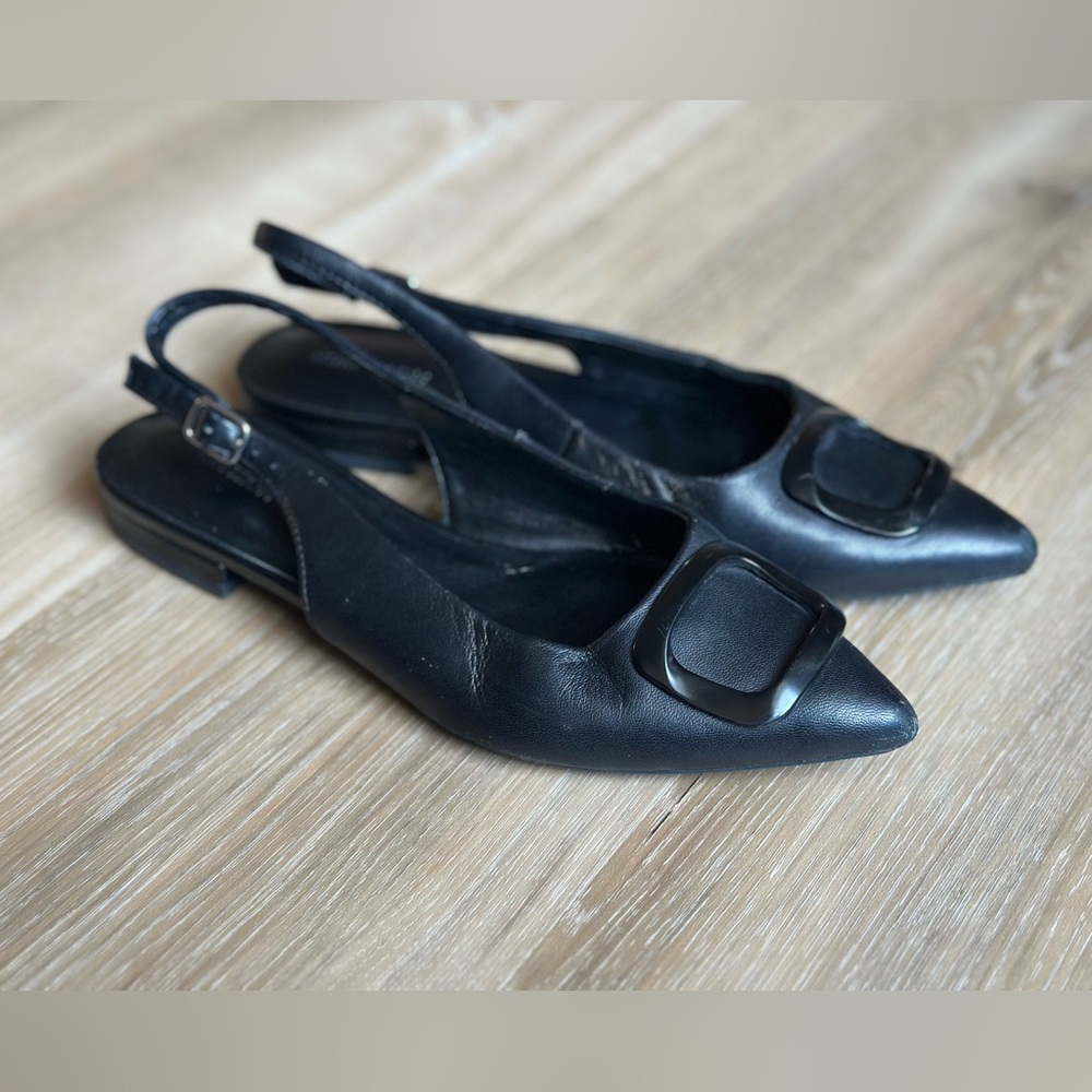 Nordstrom Black Pointed Slingback Flats